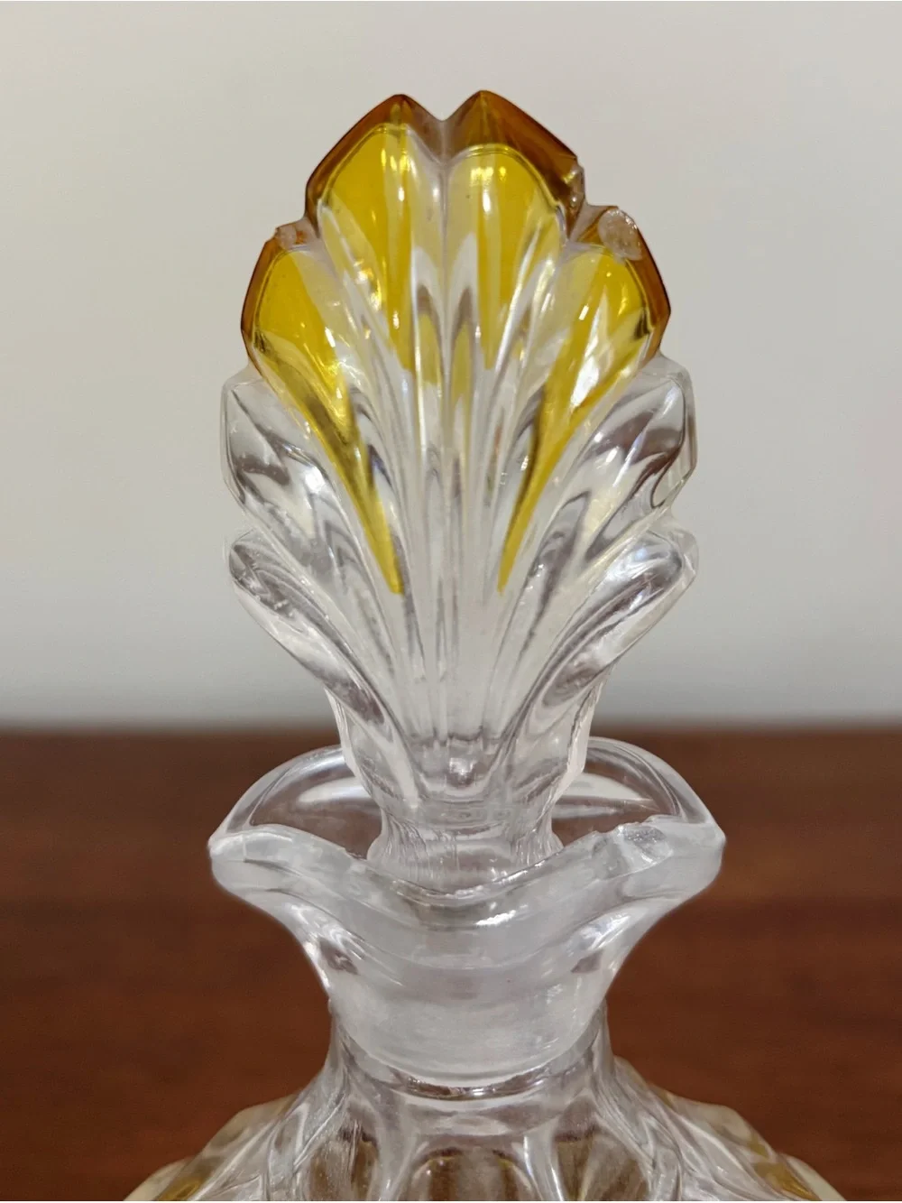 Vintage Bohemian Shell Shaped Amber Clear Glass Decanter 9”